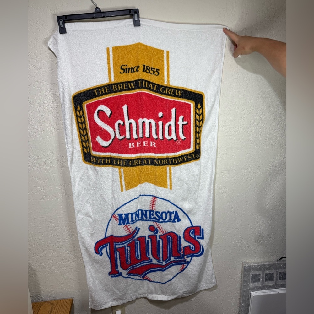 Minnesota Twins and Schmidt Beer Swim Towel